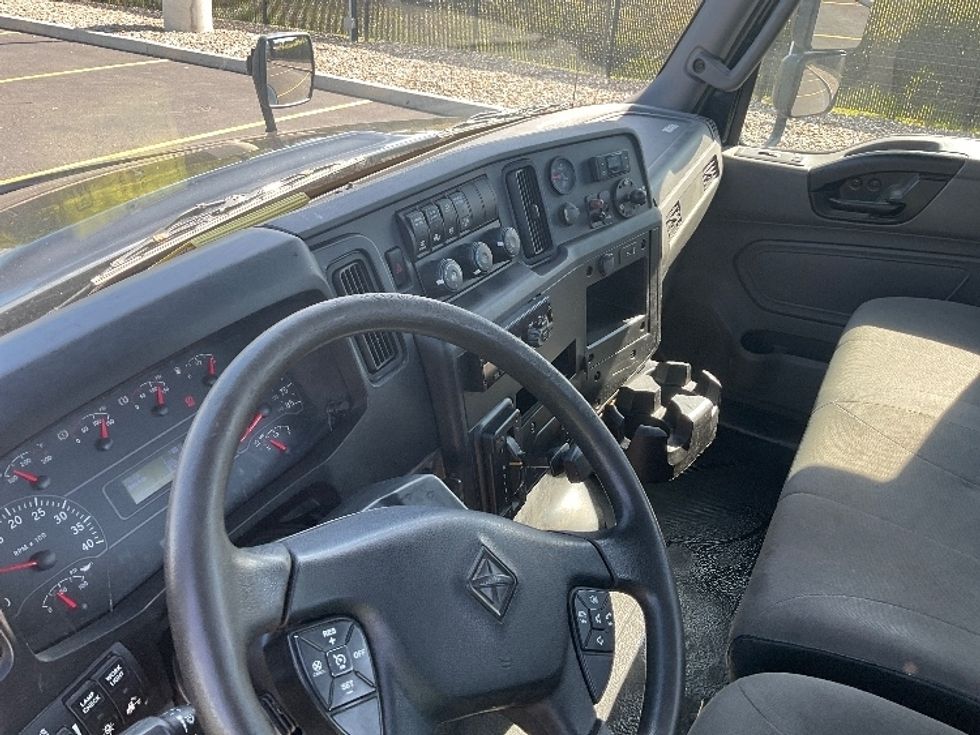 Cab and Chassis Truck-Light and Medium Duty Trucks-International-2020-MV607-Akron-OH-241,008\n\t\tmiles-$ 30,500 - Image 14