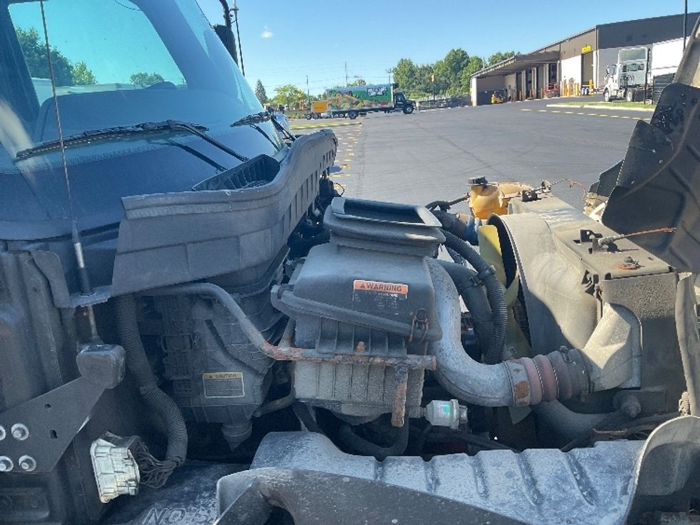 Cab and Chassis Truck-Light and Medium Duty Trucks-International-2020-MV607-Akron-OH-241,008\n\t\tmiles-$ 30,500 - Image 16
