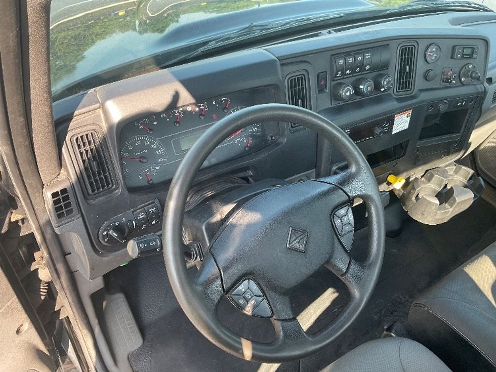 Cab and Chassis Truck-Light and Medium Duty Trucks-International-2020-MV607-Akron-OH-245,340\n\t\tmiles-$ 30,750 - Image 14