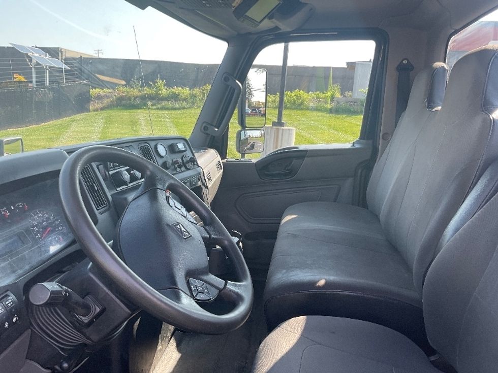 Cab and Chassis Truck-Light and Medium Duty Trucks-International-2020-MV607-Akron-OH-245,340\n\t\tmiles-$ 30,750 - Image 15