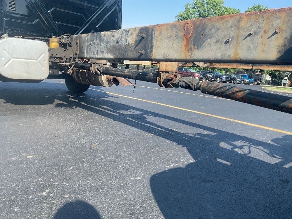 Cab and Chassis Truck-Light and Medium Duty Trucks-International-2020-MV607-Akron-OH-245,340\n\t\tmiles-$ 30,750 - Image 5