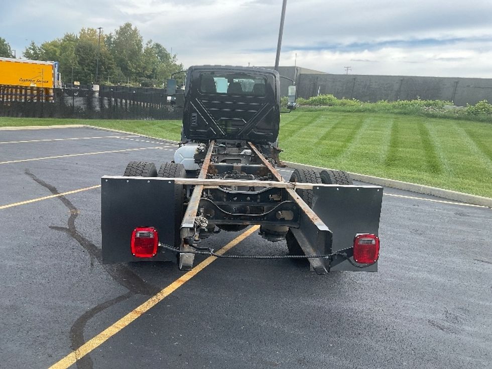 Cab and Chassis Truck-Light and Medium Duty Trucks-International-2020-MV607-Akron-OH-248,074\n\t\tmiles-$ 28,500 - Image 10