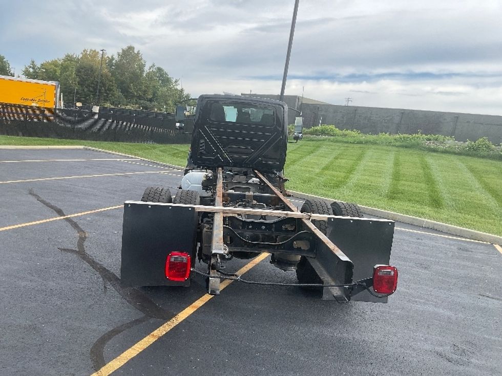Cab and Chassis Truck-Light and Medium Duty Trucks-International-2020-MV607-Akron-OH-248,074\n\t\tmiles-$ 28,500 - Image 8