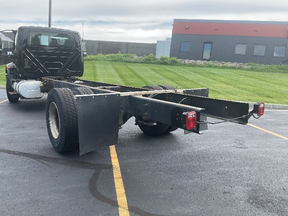 Cab and Chassis Truck-Light and Medium Duty Trucks-International-2020-MV607-Akron-OH-248,074\n\t\tmiles-$ 28,500 - Image 9