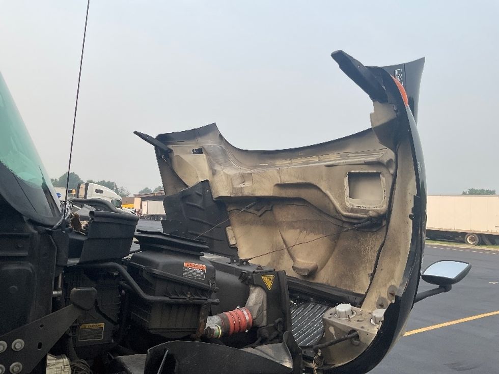 Cab and Chassis Truck-Light and Medium Duty Trucks-International-2020-MV607-Akron-OH-249,123\n\t\tmiles-$ 30,000 - Image 18
