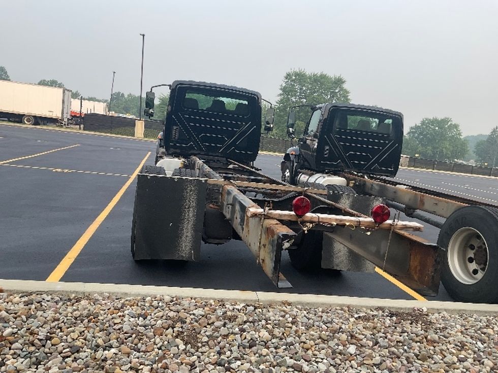 Cab and Chassis Truck-Light and Medium Duty Trucks-International-2020-MV607-Akron-OH-249,123\n\t\tmiles-$ 30,000 - Image 6