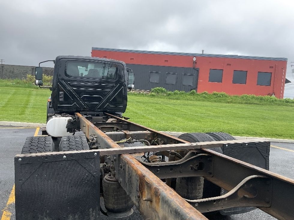 Cab and Chassis Truck-Light and Medium Duty Trucks-International-2020-MV607-Akron-OH-250,989\n\t\tmiles-$ 28,000 - Image 12