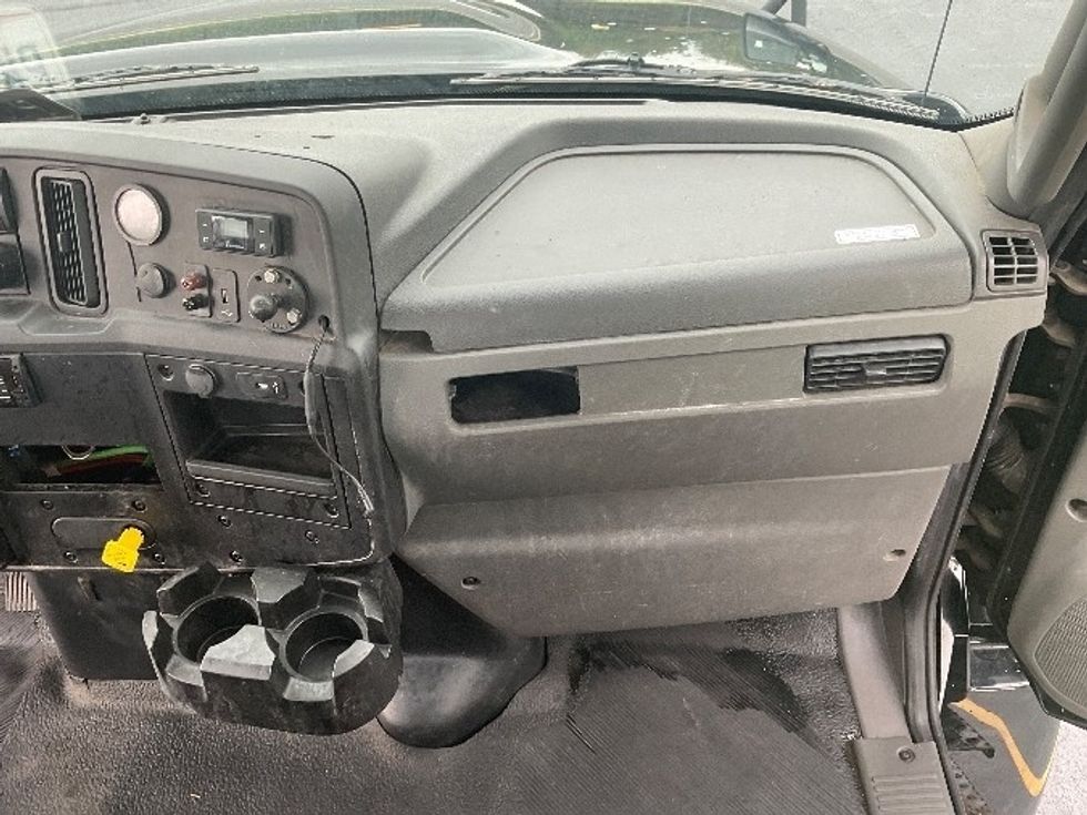 Cab and Chassis Truck-Light and Medium Duty Trucks-International-2020-MV607-Akron-OH-252,699\n\t\tmiles-$ 30,750 - Image 17