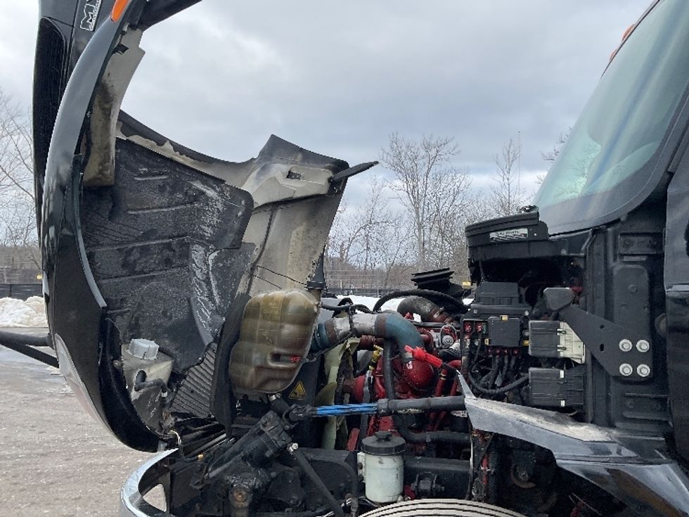 Cab and Chassis Truck-Light and Medium Duty Trucks-International-2020-MV607-Akron-OH-260,989\n\t\tmiles-$ 26,000 - Image 19