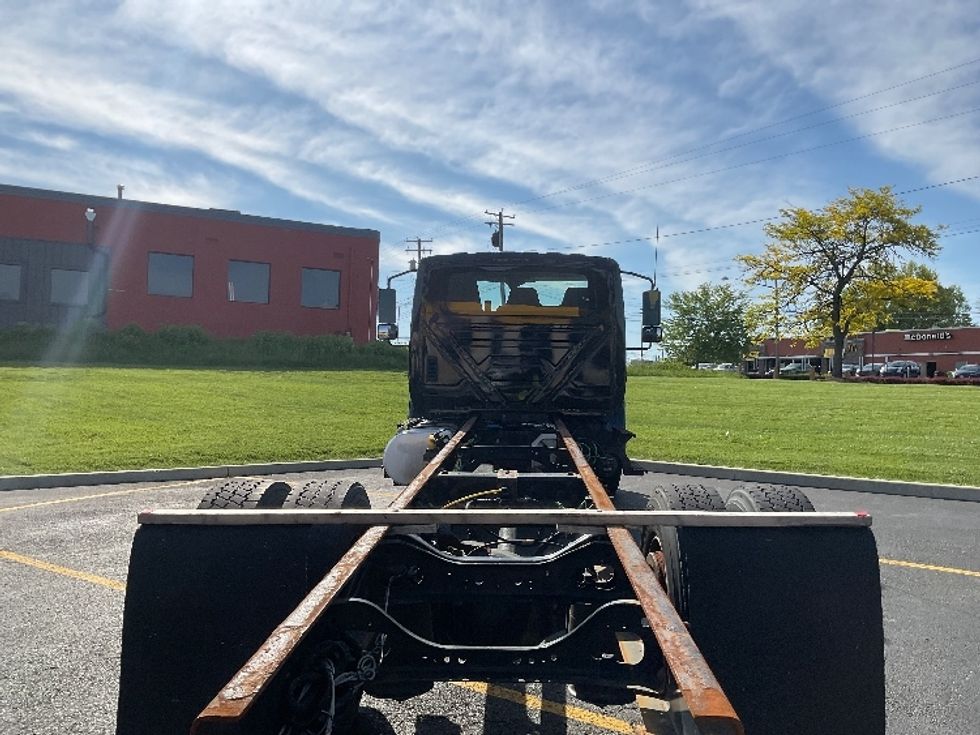 Cab and Chassis Truck-Light and Medium Duty Trucks-International-2020-MV607-Akron-OH-274,123\n\t\tmiles-$ 24,750 - Image 8