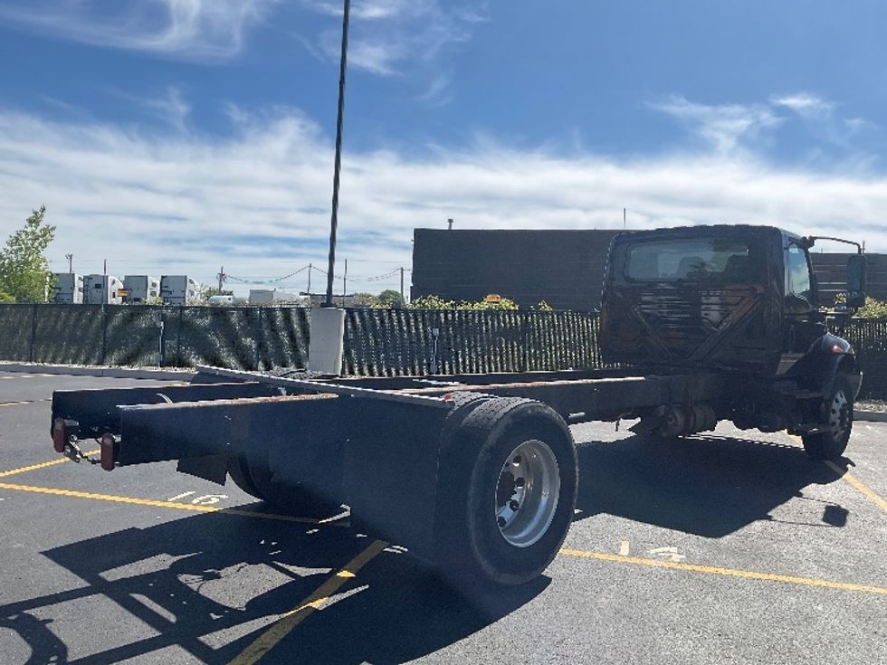 Cab and Chassis Truck-Light and Medium Duty Trucks-International-2020-MV607-Akron-OH-286,846\n\t\tmiles-$ 20,500 - Image 12