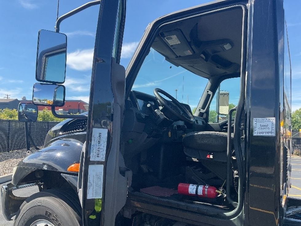Cab and Chassis Truck-Light and Medium Duty Trucks-International-2020-MV607-Akron-OH-286,846\n\t\tmiles-$ 20,500 - Image 16