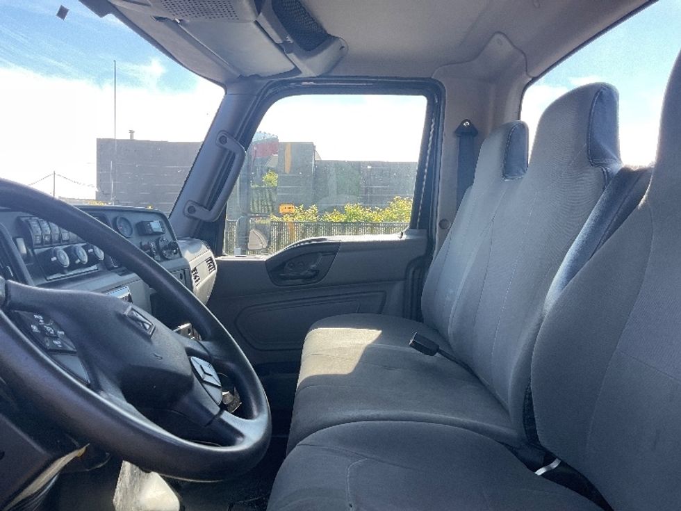 Cab and Chassis Truck-Light and Medium Duty Trucks-International-2020-MV607-Akron-OH-286,846\n\t\tmiles-$ 20,500 - Image 18