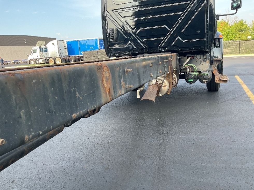 Cab and Chassis Truck-Light and Medium Duty Trucks-International-2020-MV607-Akron-OH-317,049\n\t\tmiles-$ 21,000 - Image 10