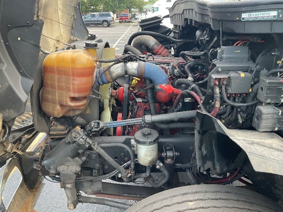 Cab and Chassis Truck-Light and Medium Duty Trucks-International-2020-MV607-Akron-OH-317,049\n\t\tmiles-$ 21,000 - Image 20
