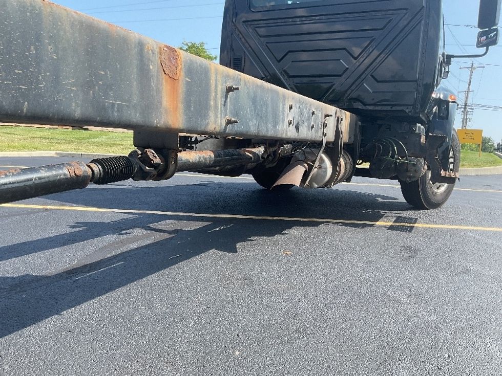 Cab and Chassis Truck-Light and Medium Duty Trucks-International-2020-MV607-Akron-OH-319,883\n\t\tmiles-$ 21,500 - Image 12