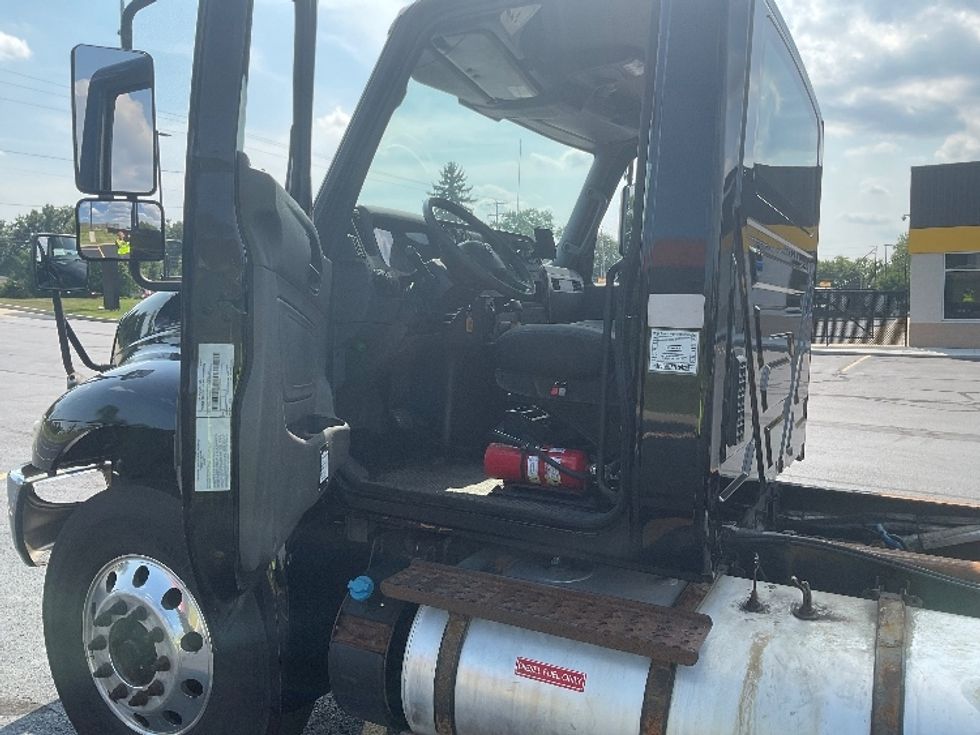 Cab and Chassis Truck-Light and Medium Duty Trucks-International-2020-MV607-Akron-OH-319,883\n\t\tmiles-$ 21,500 - Image 14