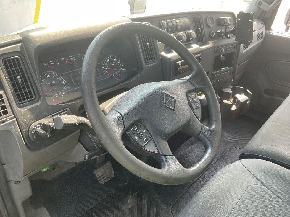 Cab and Chassis Truck-Light and Medium Duty Trucks-International-2020-MV607-Akron-OH-319,883\n\t\tmiles-$ 21,500 - Image 15