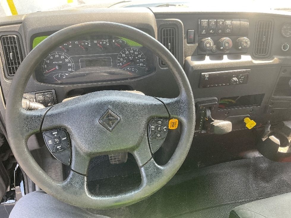 Cab and Chassis Truck-Light and Medium Duty Trucks-International-2020-MV607-Akron-OH-319,883\n\t\tmiles-$ 21,500 - Image 16