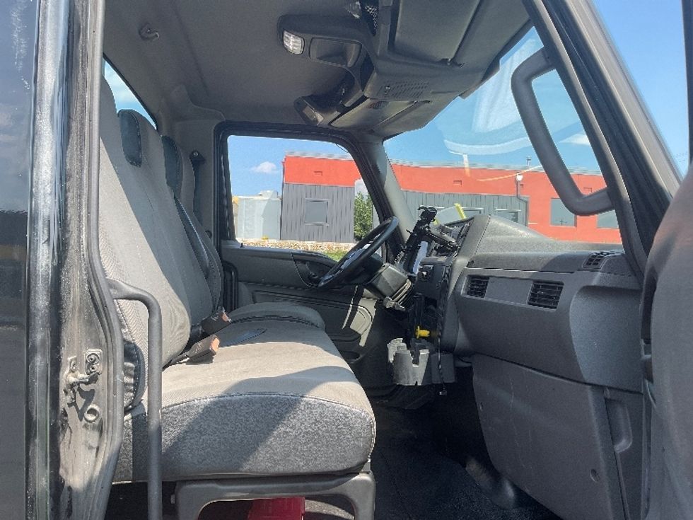 Cab and Chassis Truck-Light and Medium Duty Trucks-International-2020-MV607-Akron-OH-319,883\n\t\tmiles-$ 21,500 - Image 20