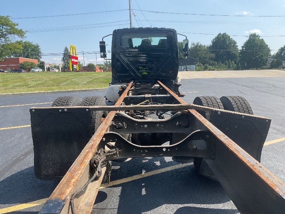 Cab and Chassis Truck-Light and Medium Duty Trucks-International-2020-MV607-Akron-OH-319,883\n\t\tmiles-$ 21,500 - Image 8