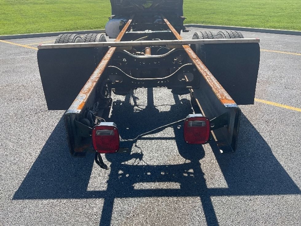Cab and Chassis Truck-Light and Medium Duty Trucks-International-2020-MV607-Akron-OH-340,370\n\t\tmiles-$ 20,500 - Image 10