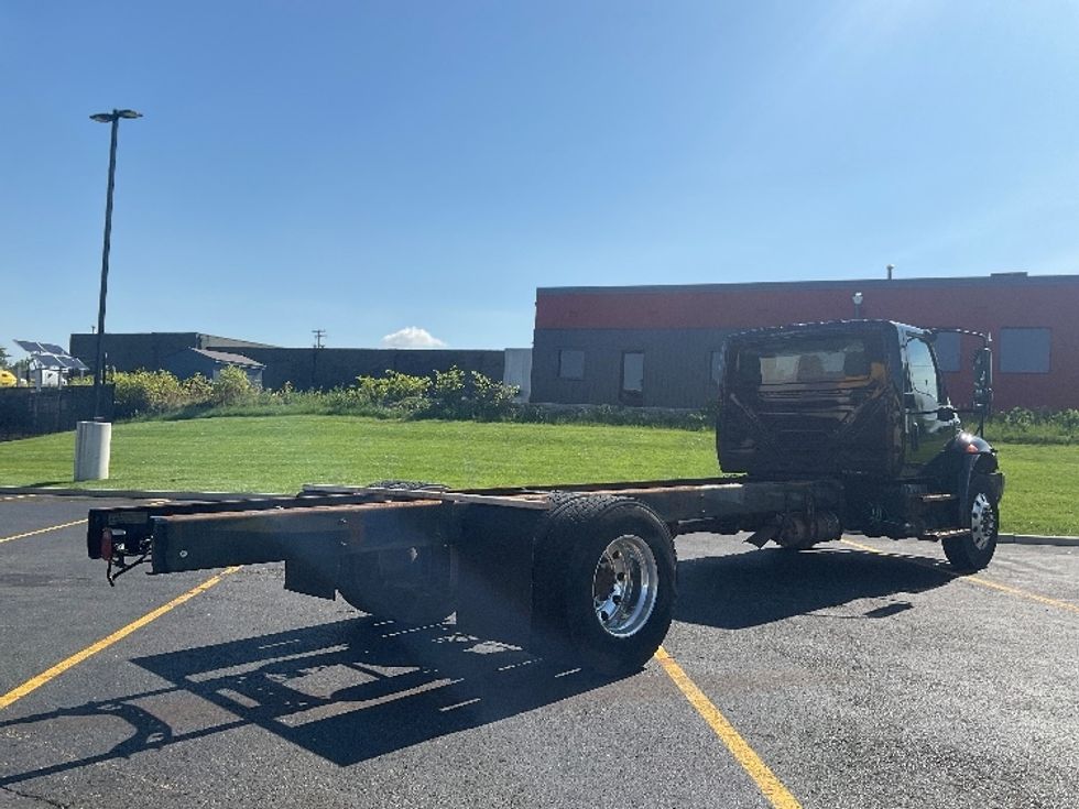 Cab and Chassis Truck-Light and Medium Duty Trucks-International-2020-MV607-Akron-OH-340,370\n\t\tmiles-$ 20,500 - Image 13