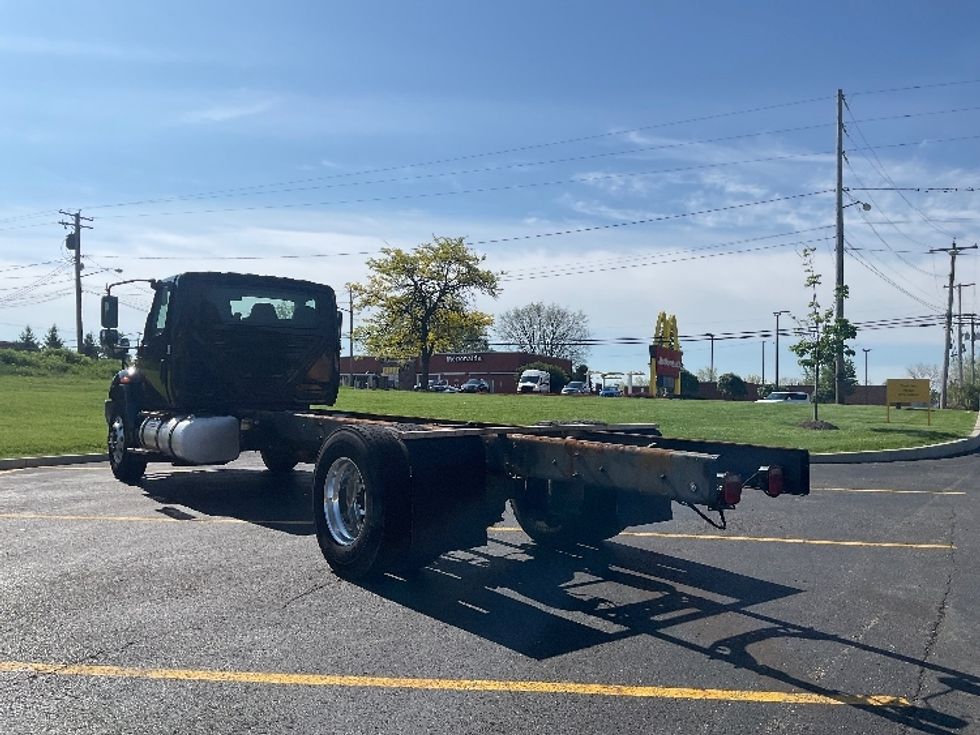 Cab and Chassis Truck-Light and Medium Duty Trucks-International-2020-MV607-Akron-OH-340,370\n\t\tmiles-$ 20,500 - Image 6