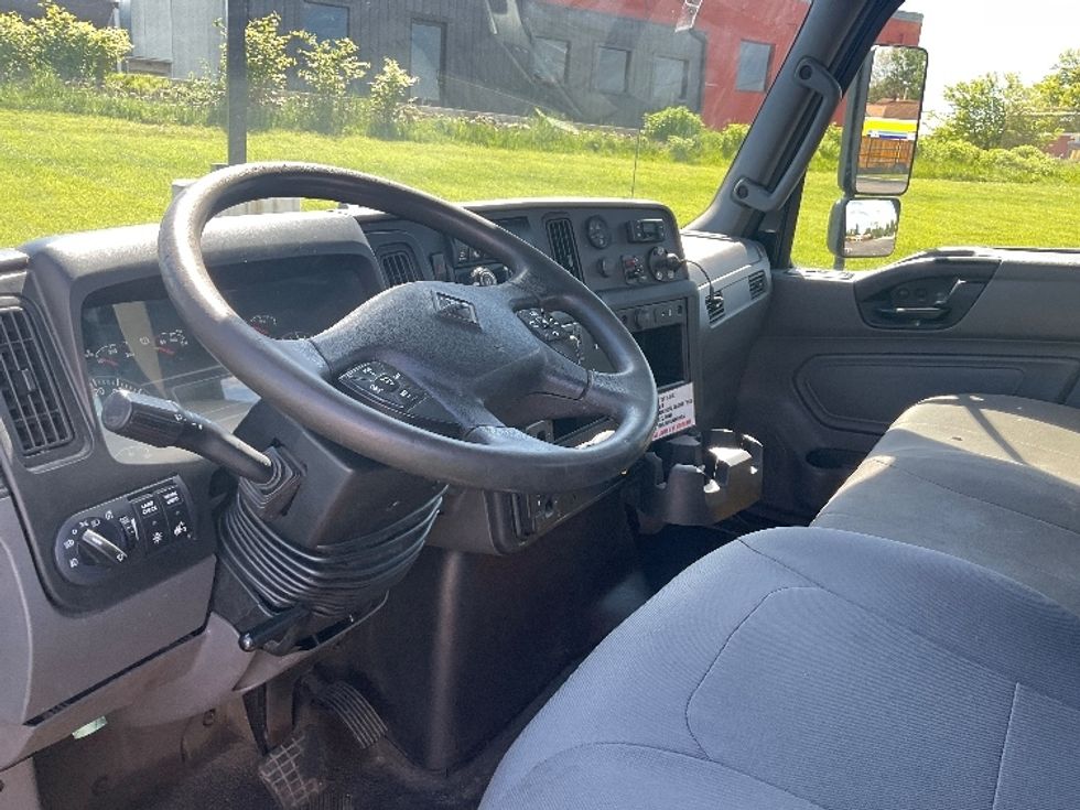 Cab and Chassis Truck-Light and Medium Duty Trucks-International-2020-MV607-Akron-OH-389,565\n\t\tmiles-$ 20,500 - Image 16