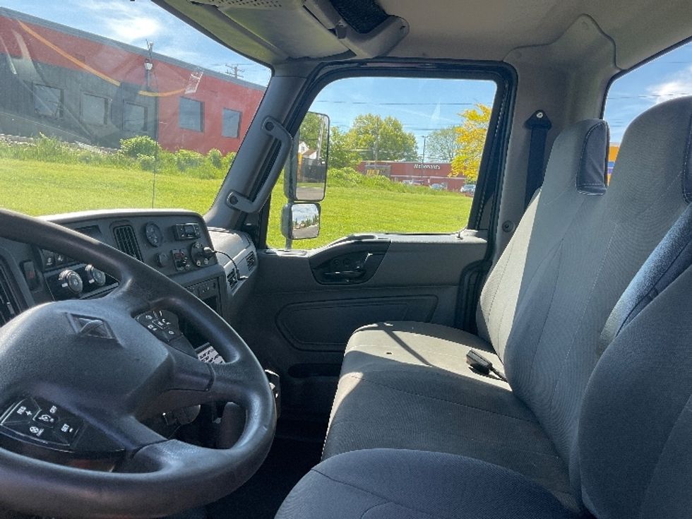 Cab and Chassis Truck-Light and Medium Duty Trucks-International-2020-MV607-Akron-OH-389,565\n\t\tmiles-$ 20,500 - Image 18