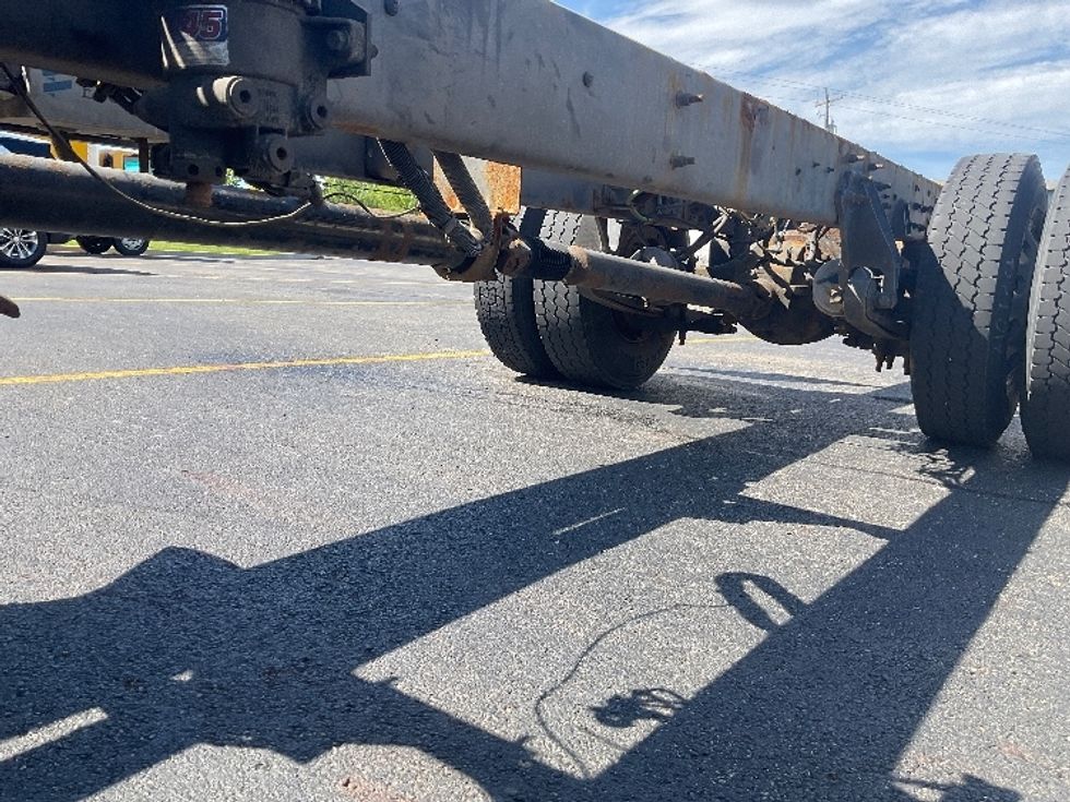 Cab and Chassis Truck-Light and Medium Duty Trucks-International-2020-MV607-Akron-OH-389,565\n\t\tmiles-$ 20,500 - Image 5