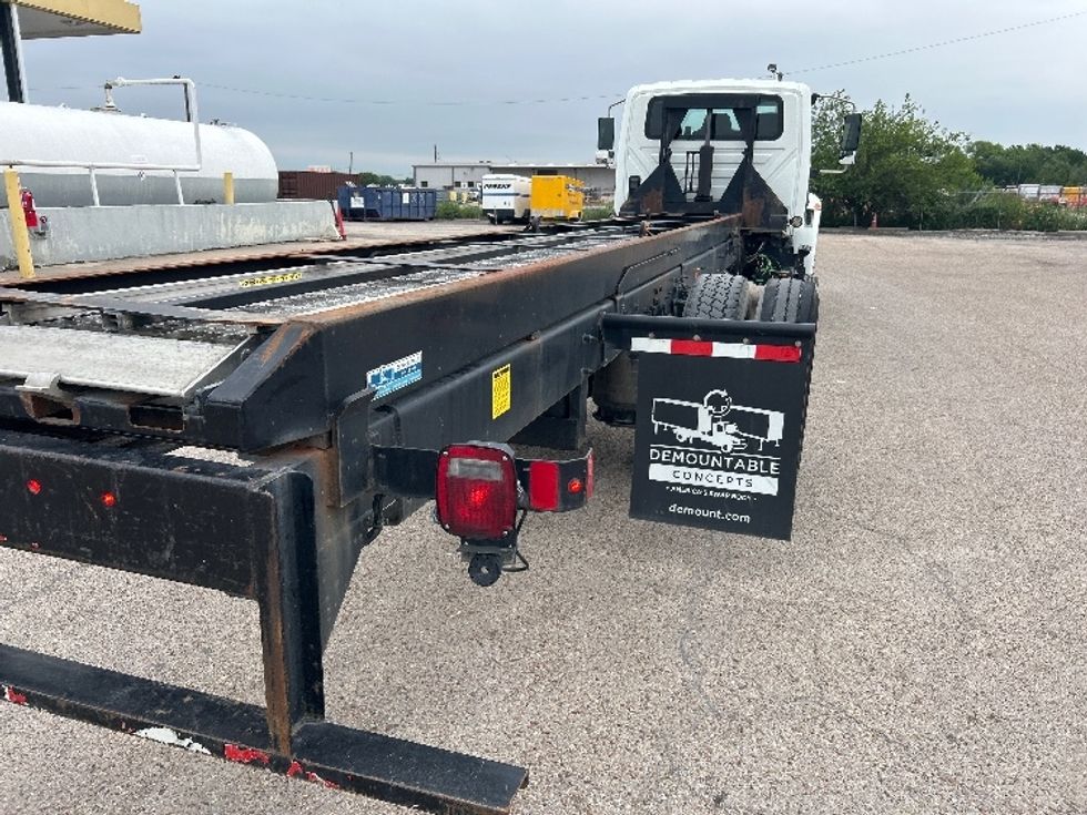 Cab and Chassis Truck-Light and Medium Duty Trucks-International-2020-MV607-Dallas-TX-173,389\n\t\tmiles-$ 38,000 - Image 12