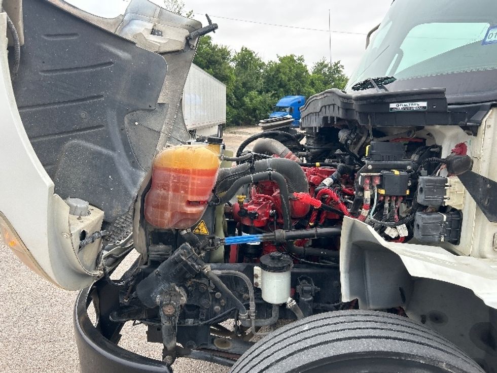 Cab and Chassis Truck-Light and Medium Duty Trucks-International-2020-MV607-Dallas-TX-173,389\n\t\tmiles-$ 38,000 - Image 24