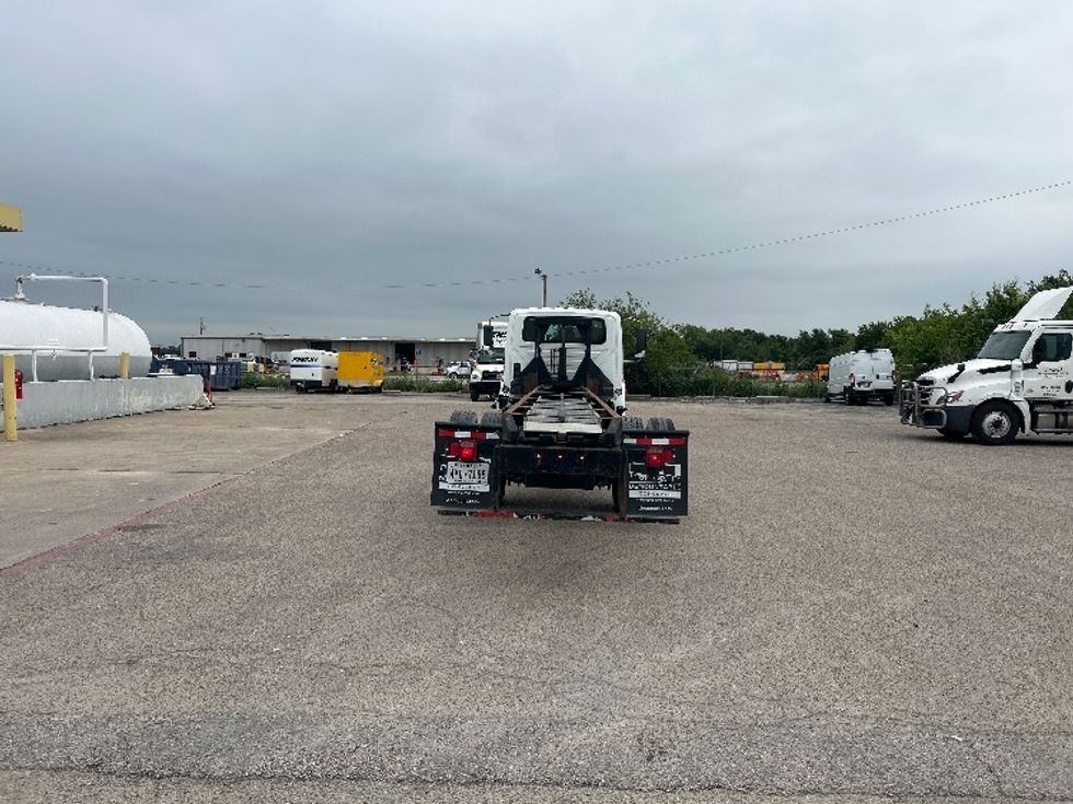 Cab and Chassis Truck-Light and Medium Duty Trucks-International-2020-MV607-Dallas-TX-173,389\n\t\tmiles-$ 38,000 - Image 7