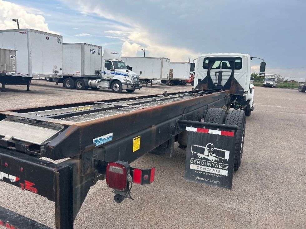 Cab and Chassis Truck-Light and Medium Duty Trucks-International-2020-MV607-Dallas-TX-175,964\n\t\tmiles-$ 37,750 - Image 12