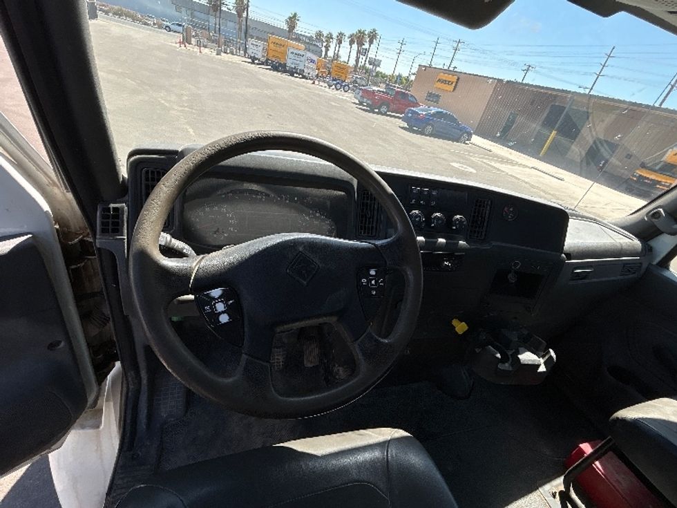 Cab and Chassis Truck-Light and Medium Duty Trucks-International-2020-MV607-El Centro-CA-159,494\n\t\tmiles-$ 36,500 - Image 18