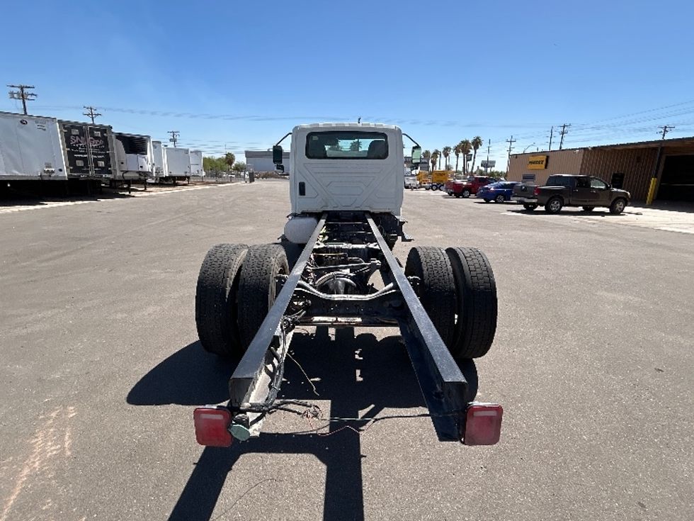 Cab and Chassis Truck-Light and Medium Duty Trucks-International-2020-MV607-El Centro-CA-159,494\n\t\tmiles-$ 36,500 - Image 26
