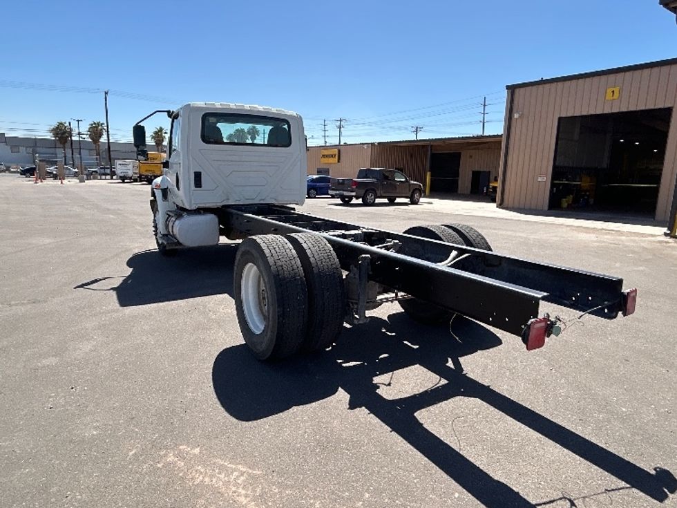 Cab and Chassis Truck-Light and Medium Duty Trucks-International-2020-MV607-El Centro-CA-159,494\n\t\tmiles-$ 36,500 - Image 6