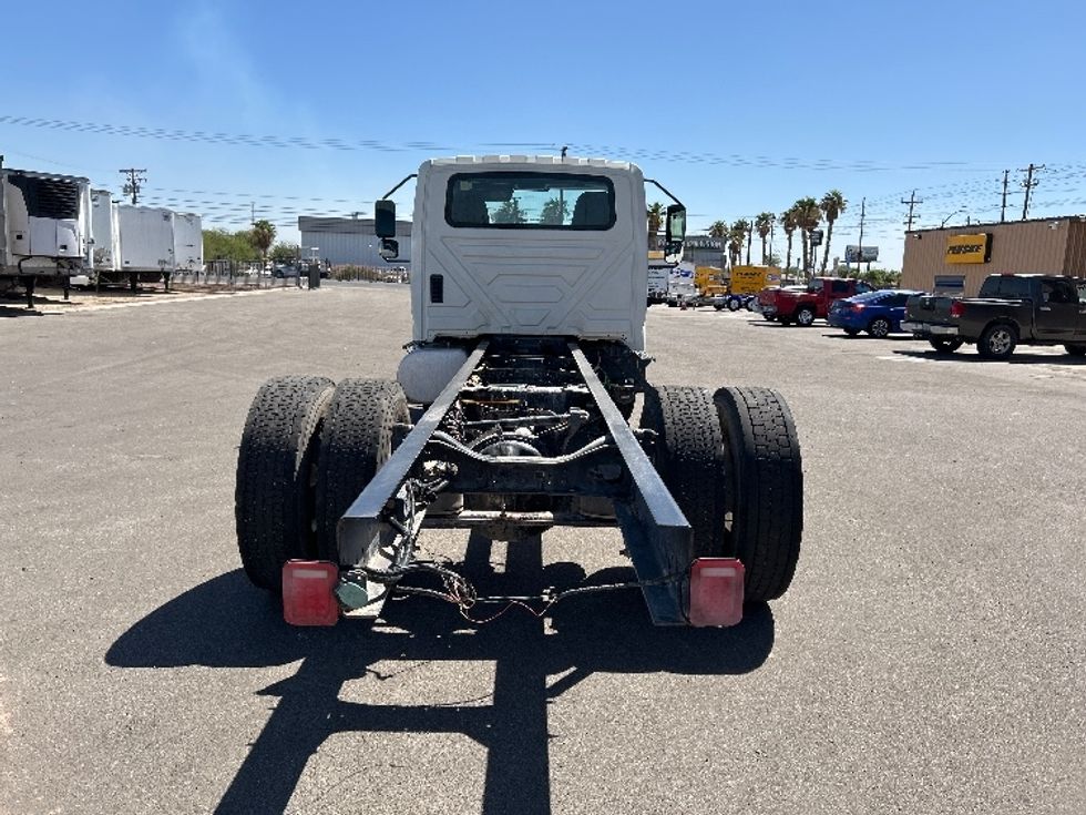 Cab and Chassis Truck-Light and Medium Duty Trucks-International-2020-MV607-El Centro-CA-159,494\n\t\tmiles-$ 36,500 - Image 7