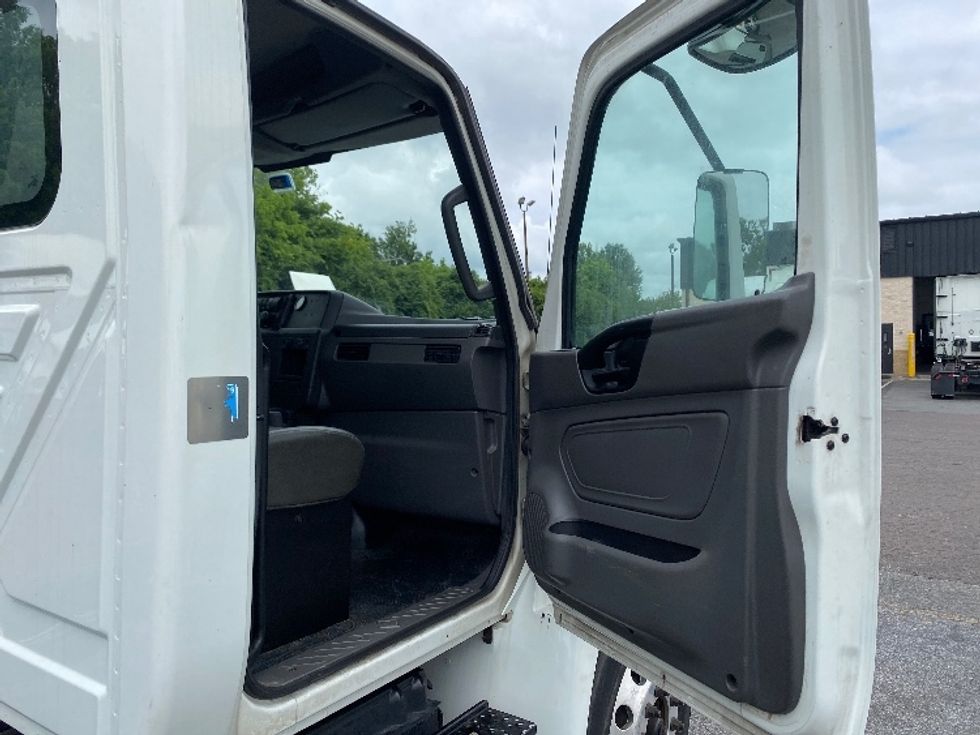 Cab and Chassis Truck-Light and Medium Duty Trucks-International-2020-MV607-Greensboro-NC-288,358\n\t\tmiles-$ 21,750 - Image 15