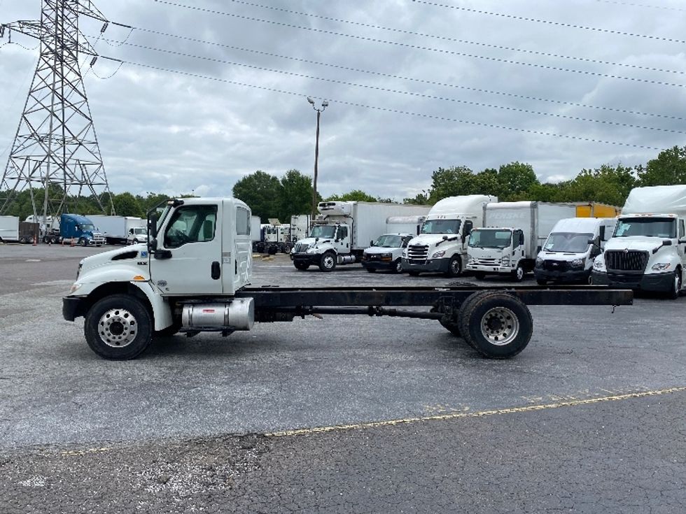 Cab and Chassis Truck-Light and Medium Duty Trucks-International-2020-MV607-Greensboro-NC-288,358\n\t\tmiles-$ 21,750 - Image 4