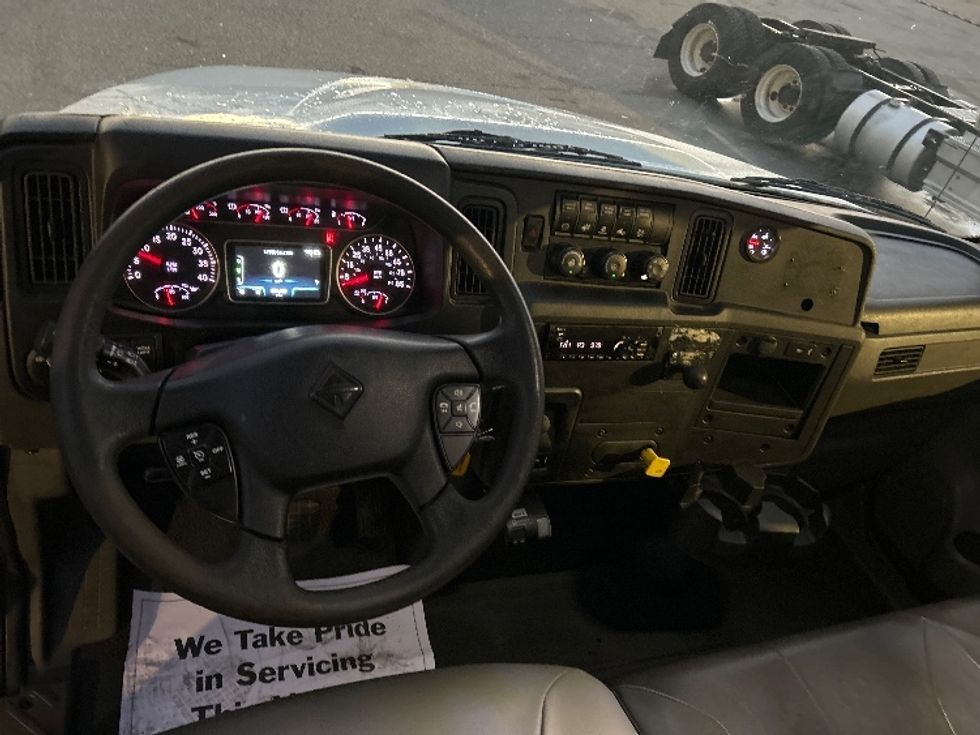 Cab and Chassis Truck-Light and Medium Duty Trucks-International-2020-MV607-Greensboro-NC-304,408\n\t\tmiles-$ 22,750 - Image 13