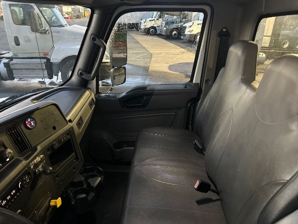 Cab and Chassis Truck-Light and Medium Duty Trucks-International-2020-MV607-Greensboro-NC-304,408\n\t\tmiles-$ 22,750 - Image 14