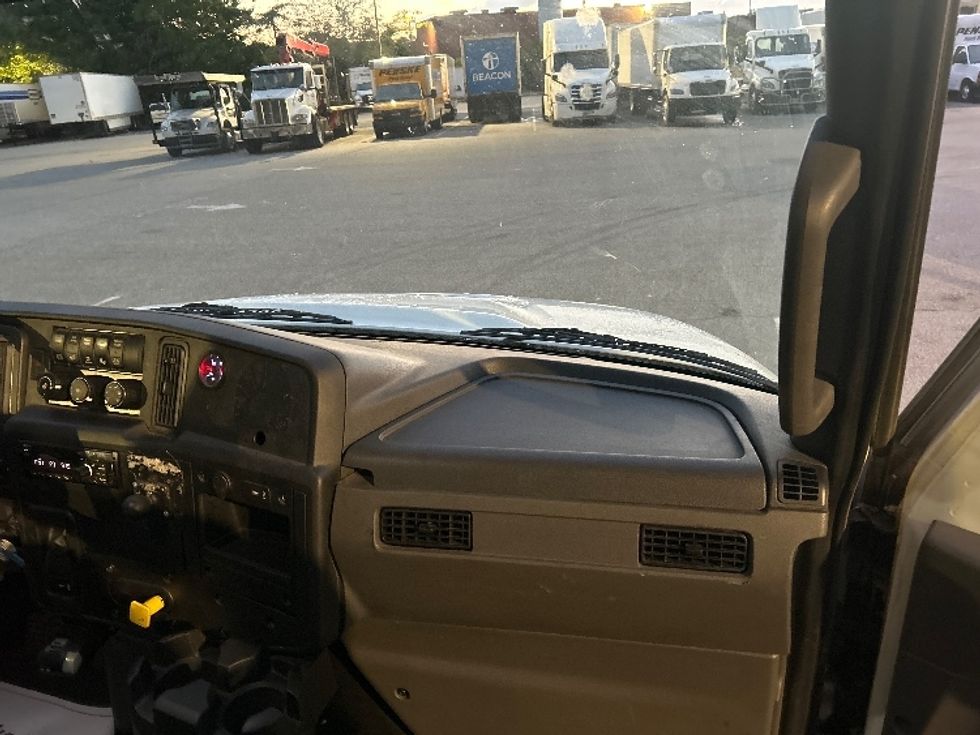 Cab and Chassis Truck-Light and Medium Duty Trucks-International-2020-MV607-Greensboro-NC-304,408\n\t\tmiles-$ 22,750 - Image 16