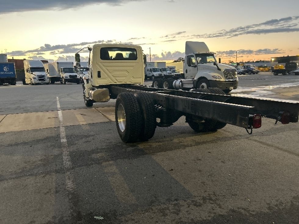 Cab and Chassis Truck-Light and Medium Duty Trucks-International-2020-MV607-Greensboro-NC-304,408\n\t\tmiles-$ 22,750 - Image 6