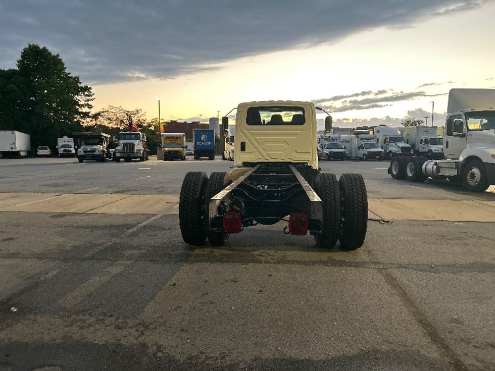 Cab and Chassis Truck-Light and Medium Duty Trucks-International-2020-MV607-Greensboro-NC-304,408\n\t\tmiles-$ 22,750 - Image 7