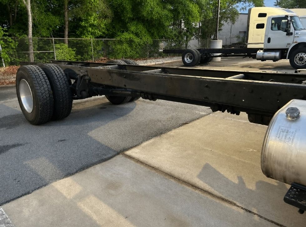 Cab and Chassis Truck-Light and Medium Duty Trucks-International-2020-MV607-Greensboro-NC-304,408\n\t\tmiles-$ 22,750 - Image 9