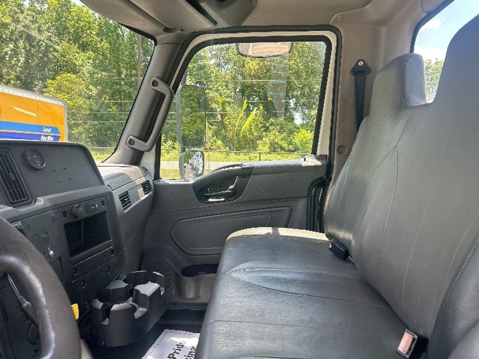 Cab and Chassis Truck-Light and Medium Duty Trucks-International-2020-MV607-Ladson-SC-282,727\n\t\tmiles-$ 20,500 - Image 14