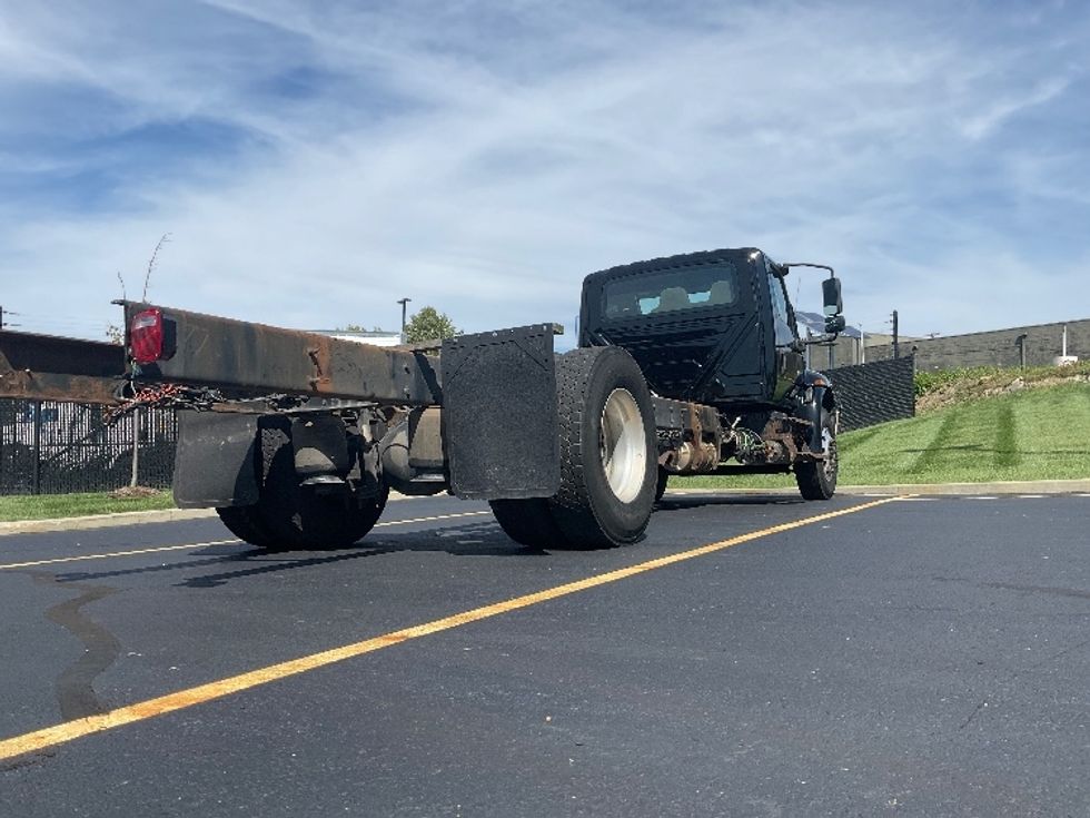 Cab and Chassis Truck-Light and Medium Duty Trucks-International-2020-MV607-Linden-NJ-350,078\n\t\tmiles-$ 15,500 - Image 10