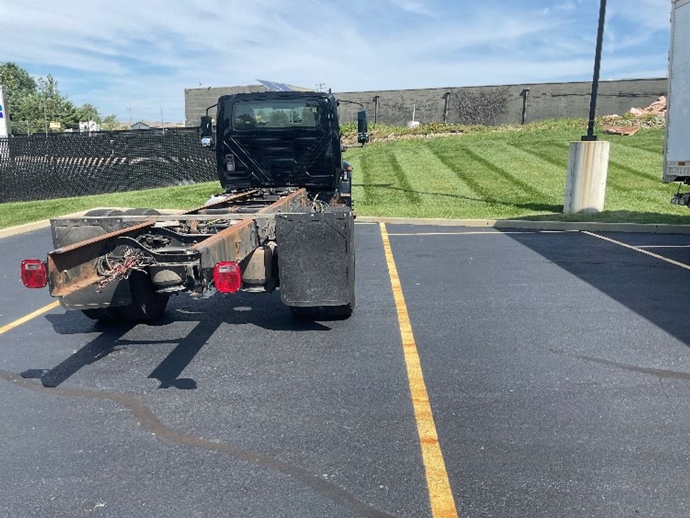 Cab and Chassis Truck-Light and Medium Duty Trucks-International-2020-MV607-Linden-NJ-350,078\n\t\tmiles-$ 15,500 - Image 8